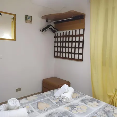 Al Plemmirio Holiday home *